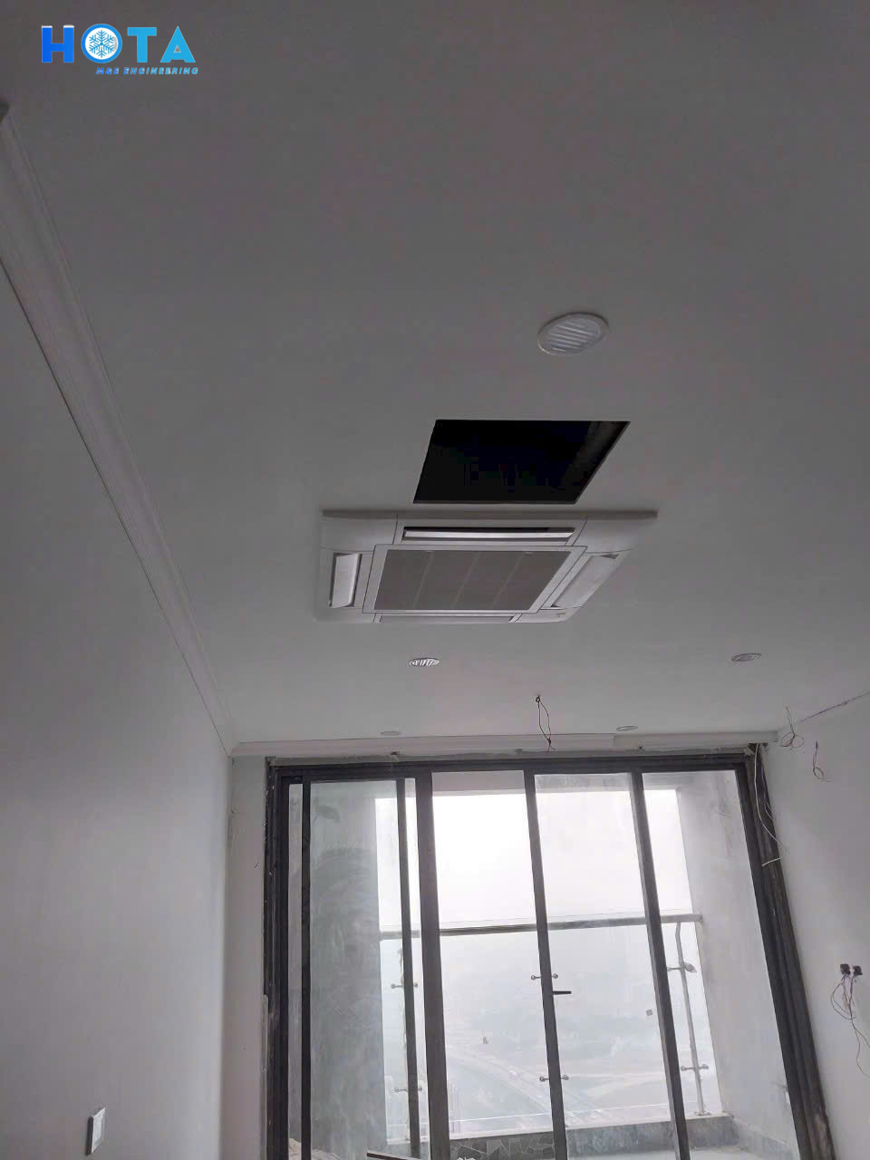 Dieu Hoa Am Tran Cassette Daikin 005